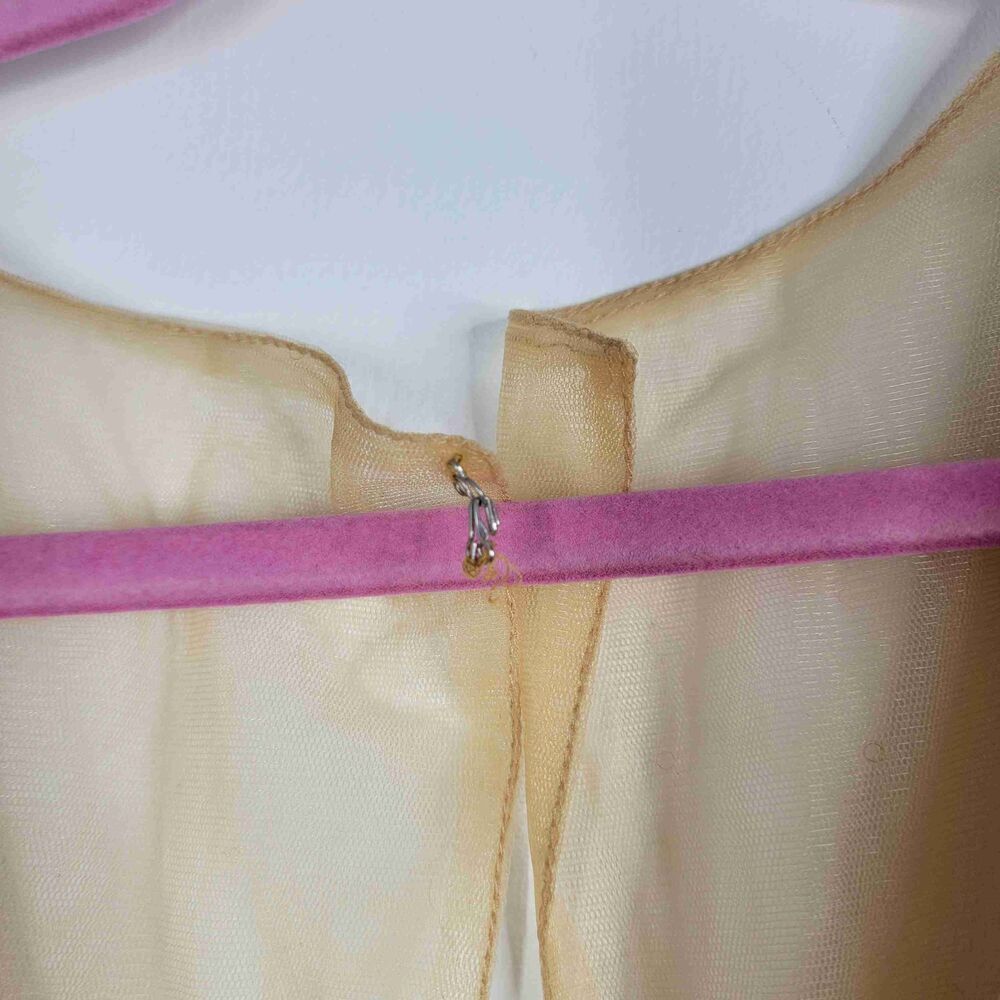 Jj's House Yellow Gold V-Neck Short Sleeve Embroidered Evening Gown Size 22w — image 4 of 8